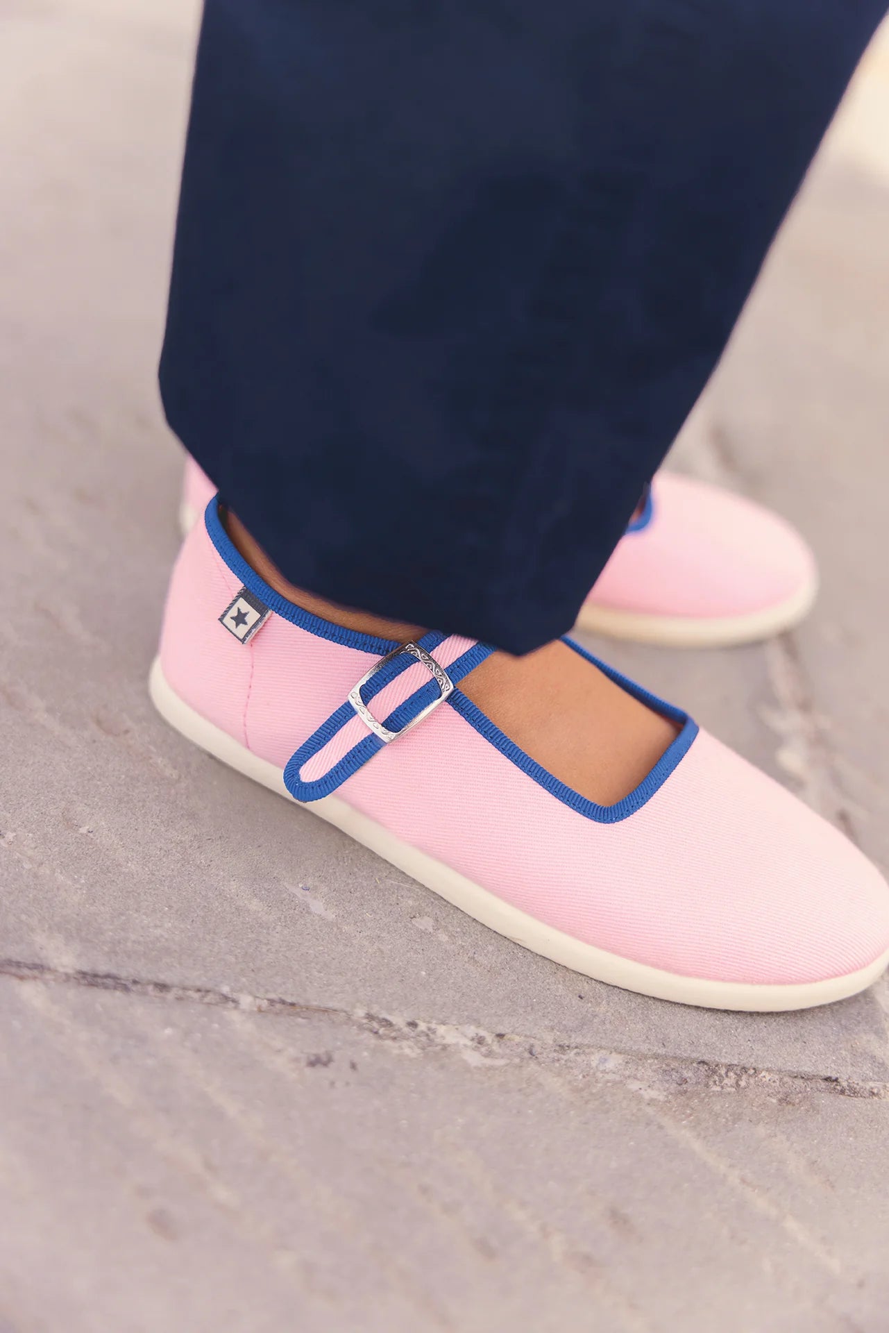 MARY JANE SHOES