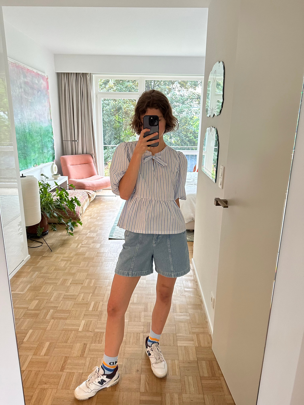 SHORT SLEEVED COTTON TOP