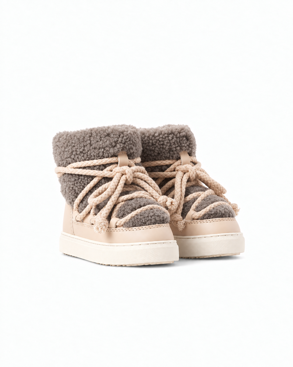 CURLY SNEAKER