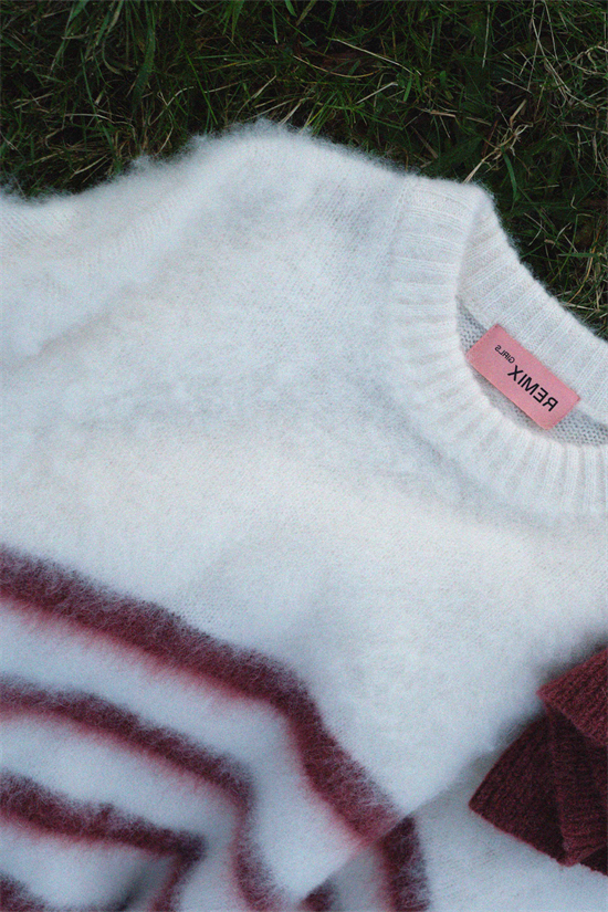 G VERONA STRIPE SWEATER