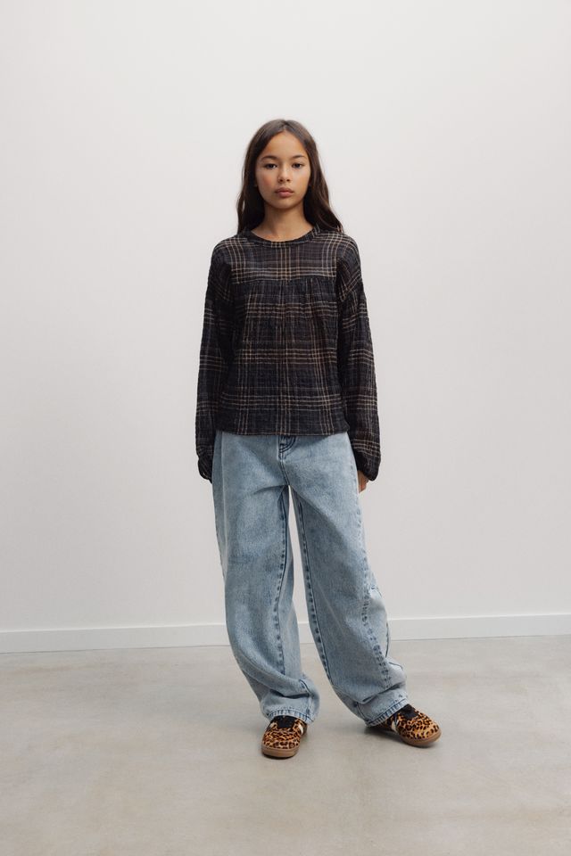 AIRA TEEN SHIRT