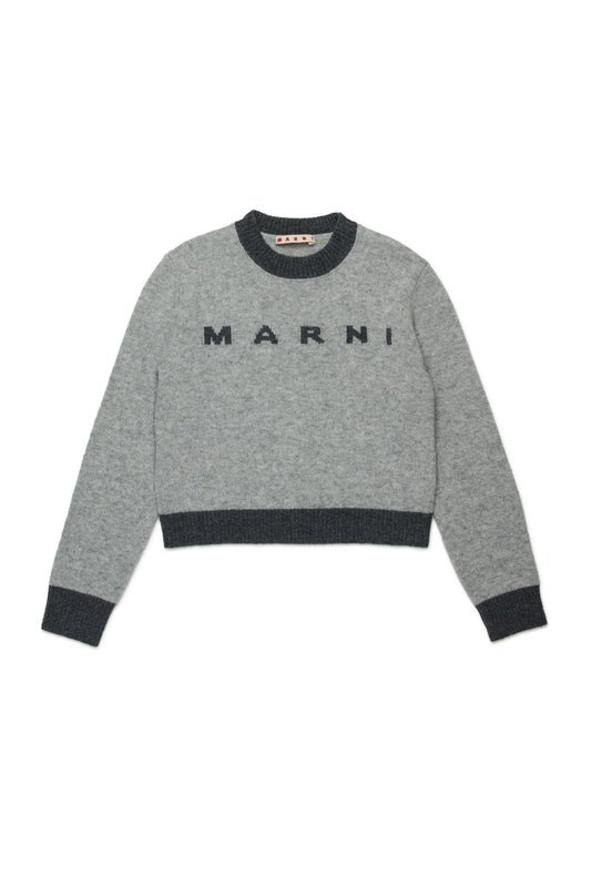 KNITWEAR