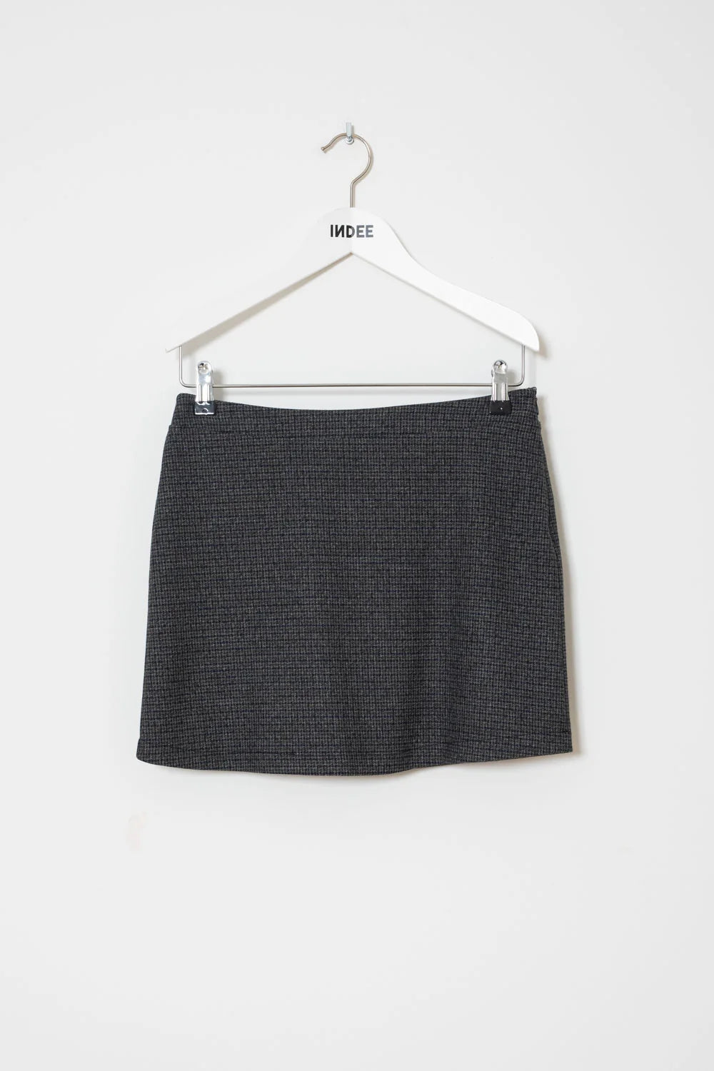 STRAIGHT LINE MINI SKIRT